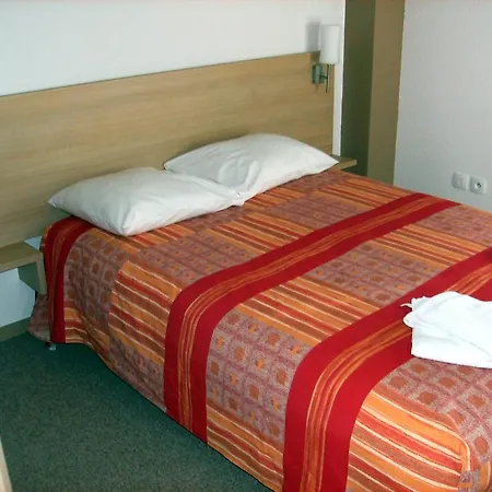 Les Balcons Du Canigou Tatil Evi